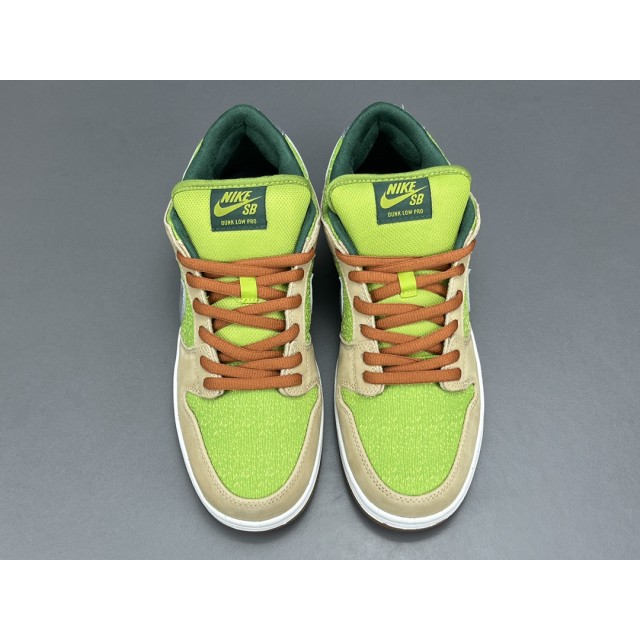 GOD BATCH Nike SB Dunk Low Escargot FQ7585-200