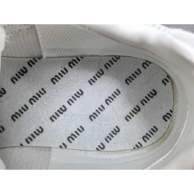 TOP BATCH New Balance 530 SL Miu Miu White