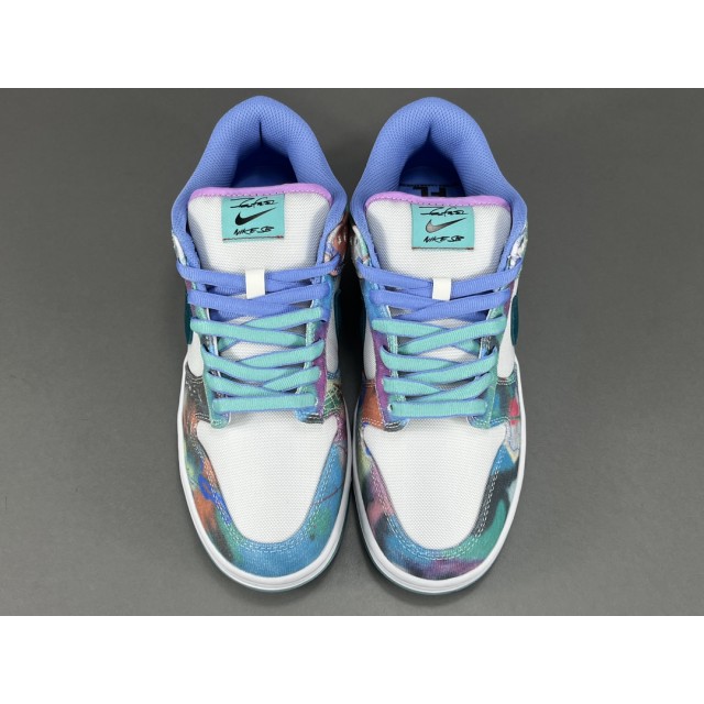 TOP BATCH Nike SB Dunk Low Futura Laboratories Bleached Aqua HF6061-400