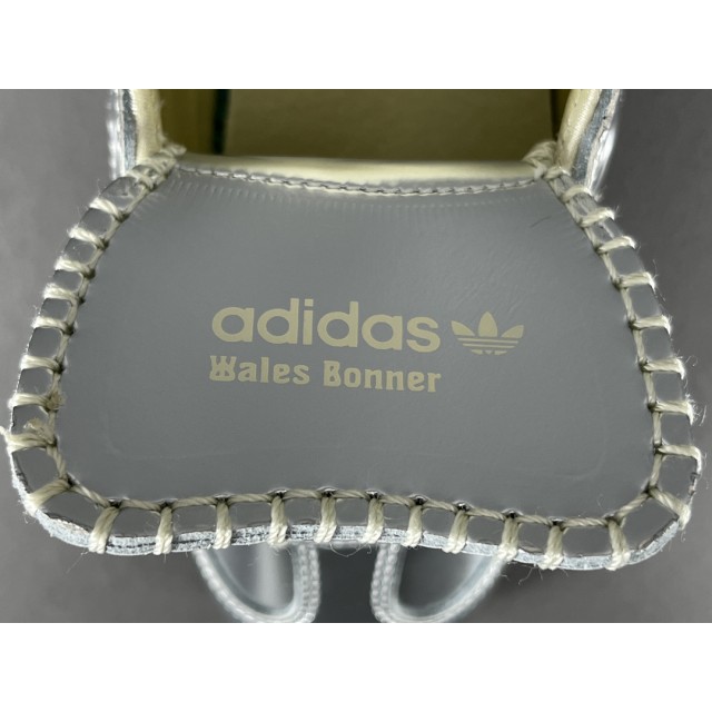 TOP BATCH adidas Samba Wales Bonner Silver IG8181