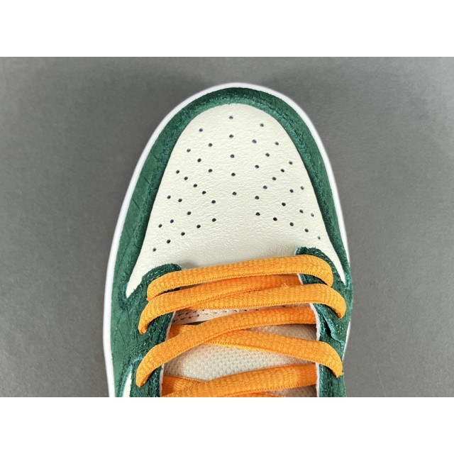 TOP BATCH Nike SB Dunk Low "Legion Pine Kumquat" 304292-383