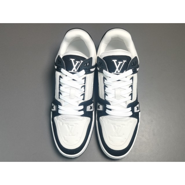 GOD BATCH Louis Vuitton LV Trainer