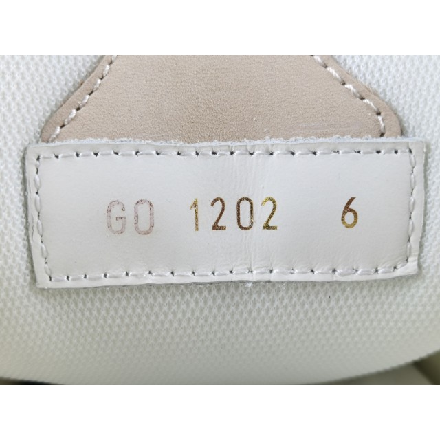 GOD BATCH Louis Vuitton LV Skate Sneaker Beige White 1AARQH