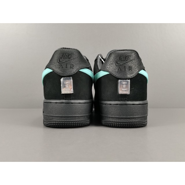 GOD BATCH Tiffany & CO. x Nike Air Force 1 Low DZ1382 001