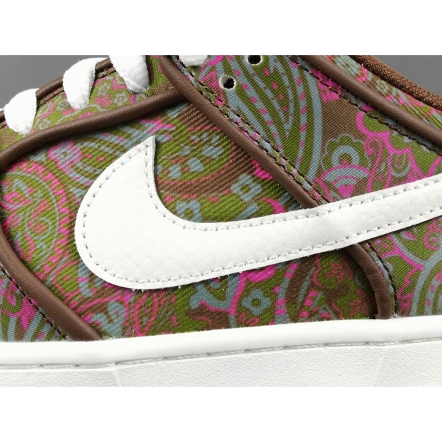 GOD BATCH Nike SB Dunk Low "Paisley" DH7534 200