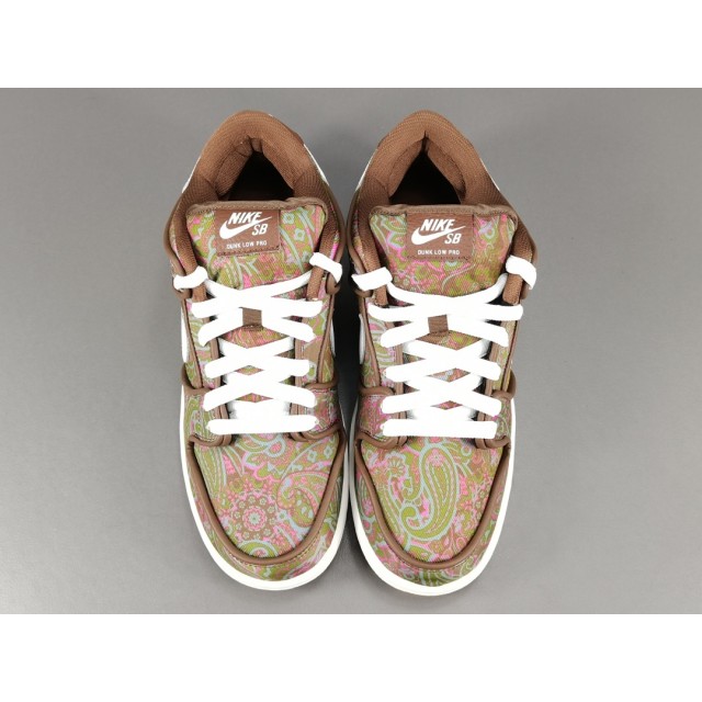 GOD BATCH Nike SB Dunk Low "Paisley" DH7534 200