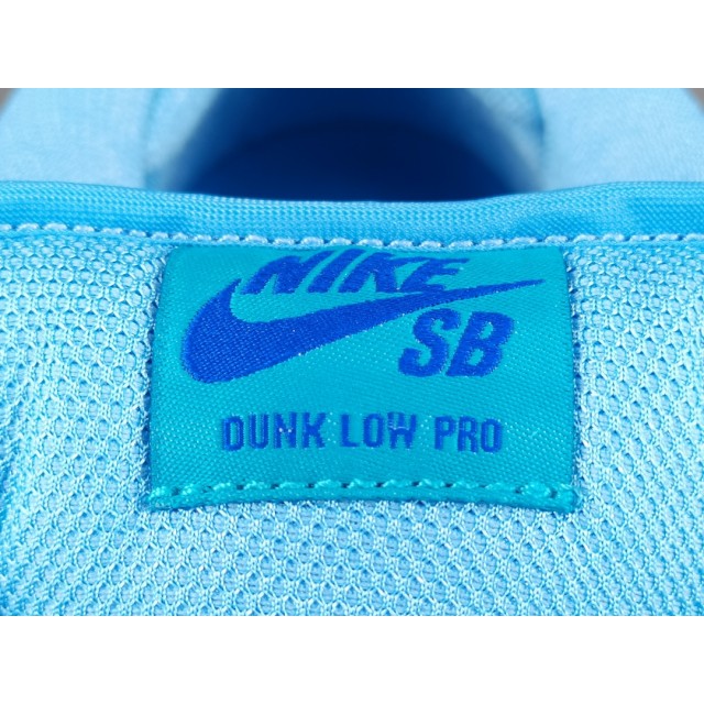 GOD BATCH Nike SB Dunk Low Pro "Blue Raspberry" DM0807 400 