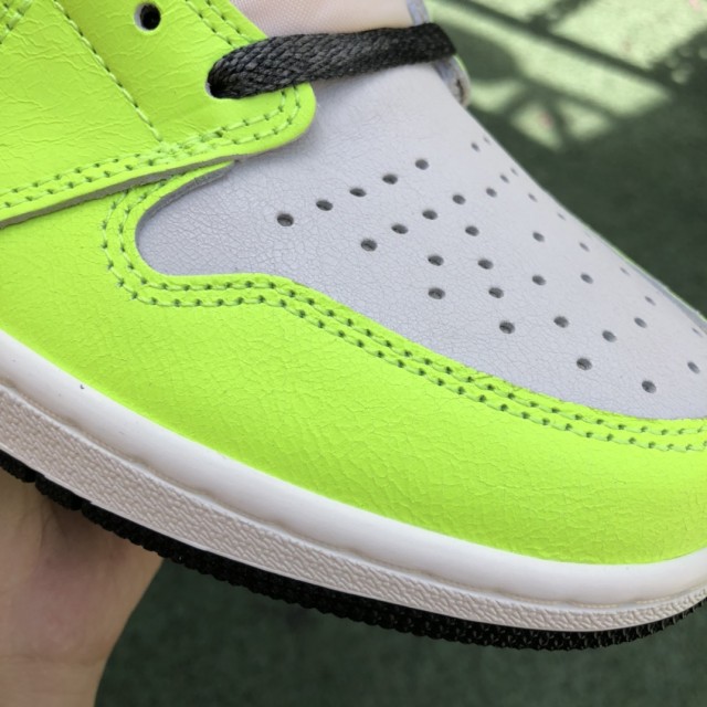 LJR BATCH Air Jordan 1 High OG "Volt" 555088 702