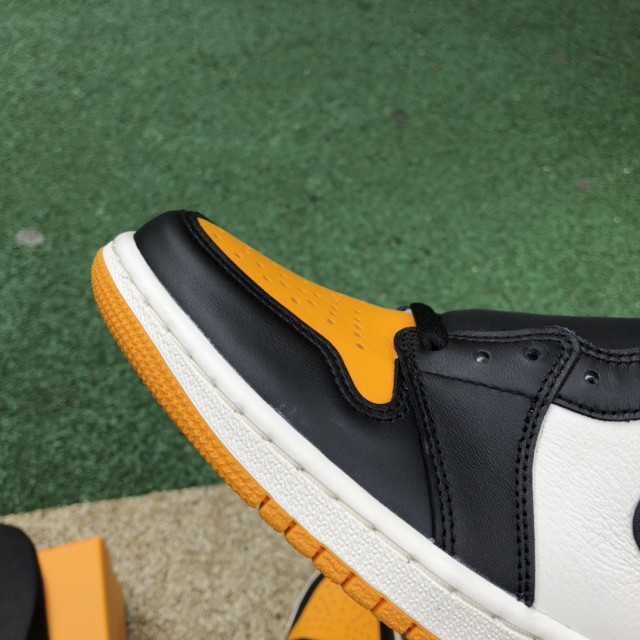 LJR BATCH Air Jordan 1 High OG "Yellow Toe" 555088 711