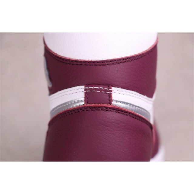 GET BATCH Air Jordan 1 High OG "Bordeaux" 555088 611