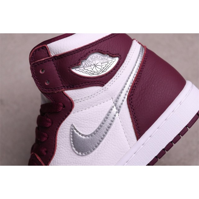 GET BATCH Air Jordan 1 High OG "Bordeaux" 555088 611