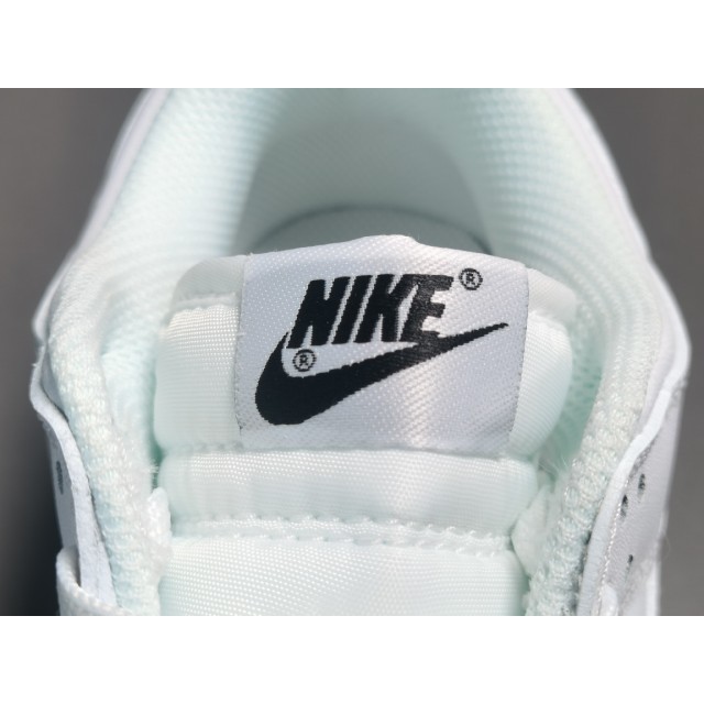 TOP BATCH Nike Dunk Low Retro "Triple White" DD1503 109