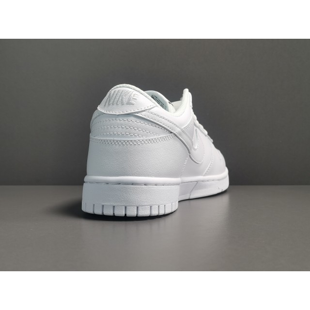 TOP BATCH Nike Dunk Low Retro "Triple White" DD1503 109