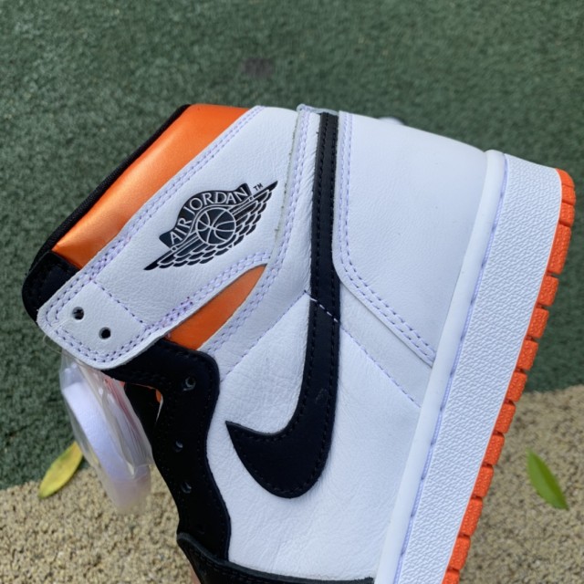 LJR BATCH Air Jordan 1 Retro High OG "Electro Orange" 555088 180