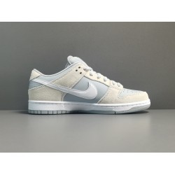 GOD BATCH Nike SB Dunk Low TRD AR0778 110