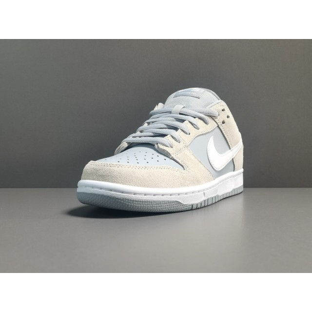 GOD BATCH Nike SB Dunk Low TRD AR0778 110