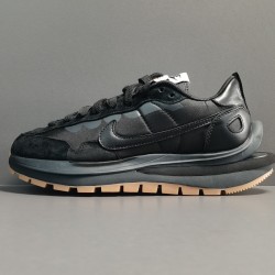 GOD BATCH Sacai x Nike VaporWaffle "Nylon Black" DD1875 001