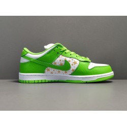 OG BATCH Supreme x Nike SB Dunk Low "Mean Green" DH3228 101