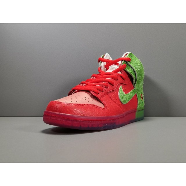 GOD BATCH Nike SB Dunk High Strawberry Cough CW7093 600