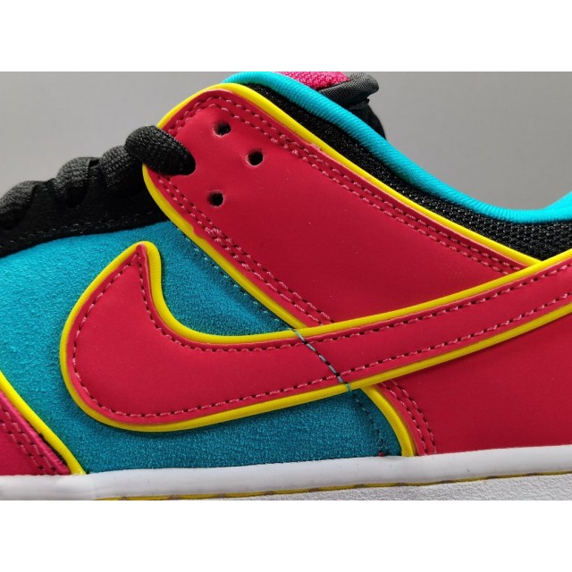 GOD BATCH Nike Dunk SB Low Ms. Pacman 313170 461 