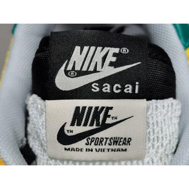 GOD BATCH Sacai x Nike VaporWaffle CI9928 300