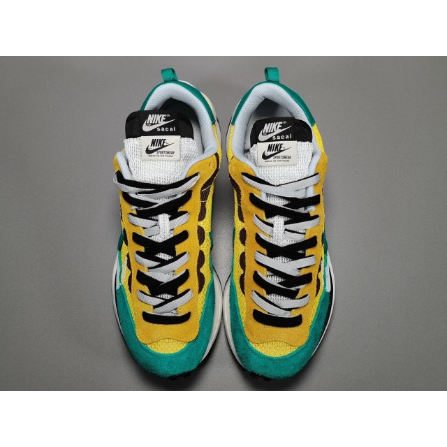 GOD BATCH Sacai x Nike VaporWaffle CI9928 300