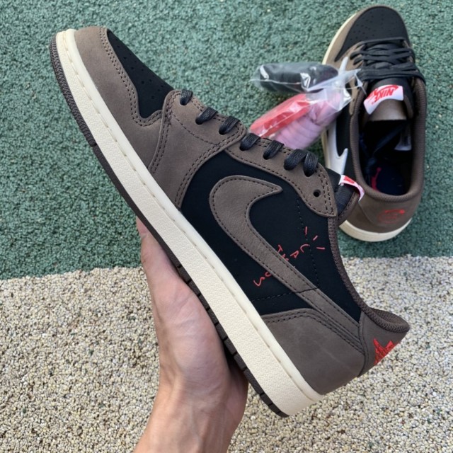 LJR BATCH Travis Scott x Air Jordan 1 low CQ4277 001