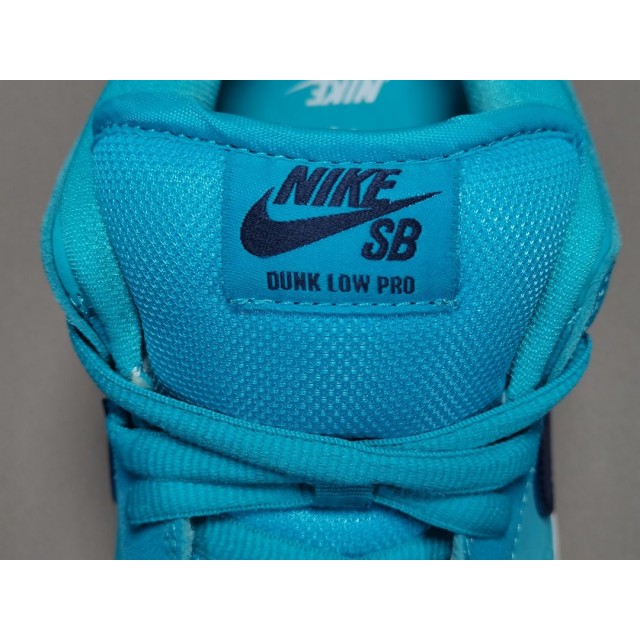 GOD BATCH Nike Dunk SB Low Blue Furry BQ6817 400