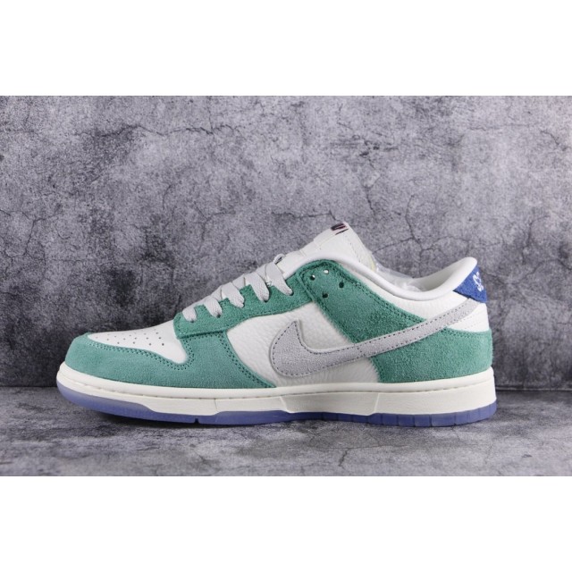 TOP BATCH Kasina x Nike SB Dunk Low CZ6501 101