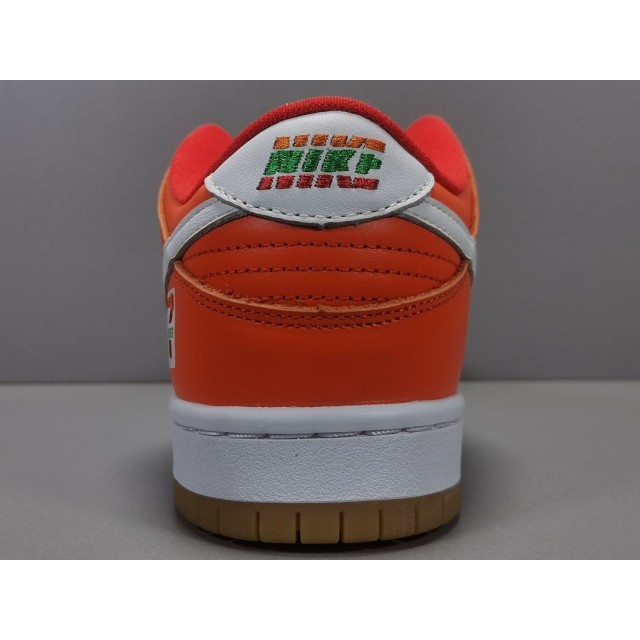 GOD BATCH 7-ELEVEN x Nike SB Dunk Low Pro QS CZ5130 600