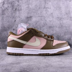 GOD BATCH Stussy x SB Dunk Low Pro "Cherry" 304292 671