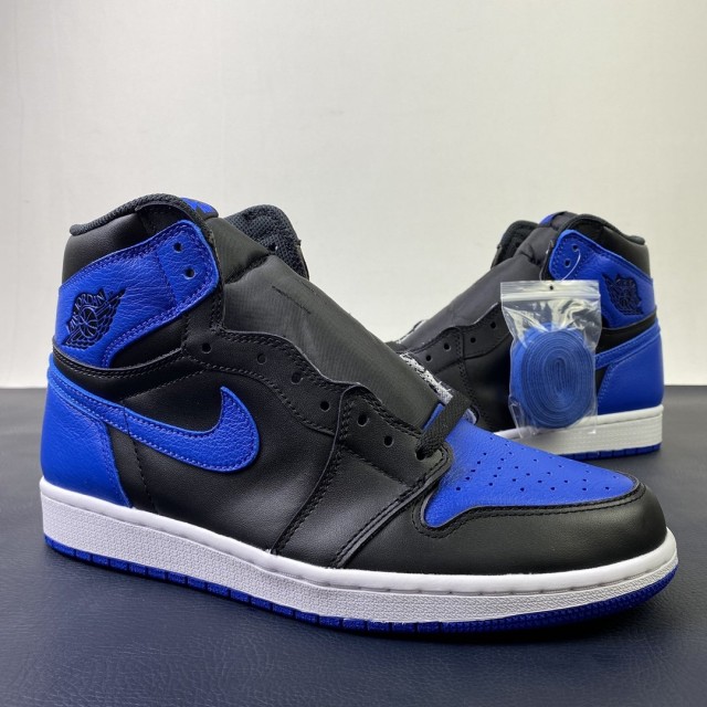 GET BATCH Air Jordan 1 OG "Royal Blue" 555088 007