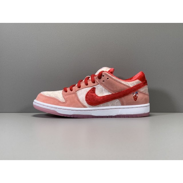 H12 BATCH StrangeLove x Nike SB Dunk Low CT2552 800 