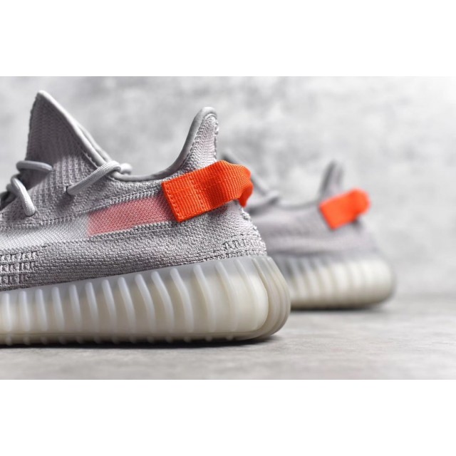 PK BATCH Adidas Yeezy Boost 350 V2 "Tail Light" FX9017