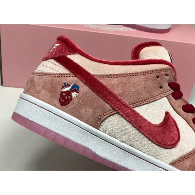 PK BATCH Nike SB Dunk x StrangeLove CT2552-800