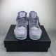 GET BATCH KAWS x Air Jordan 4 “Cool Grey ” 930155-003