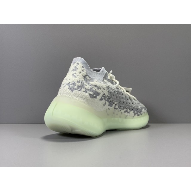 X BATCH Adidas Yeezy Boost 380 “Alien” FV3260