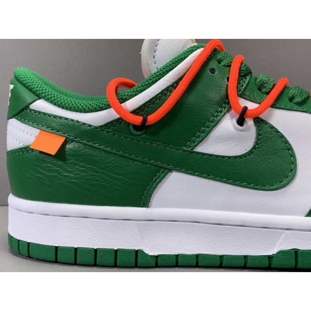 X BATCH OFF-WHITE x Nike Dunk Low CT0856-100 