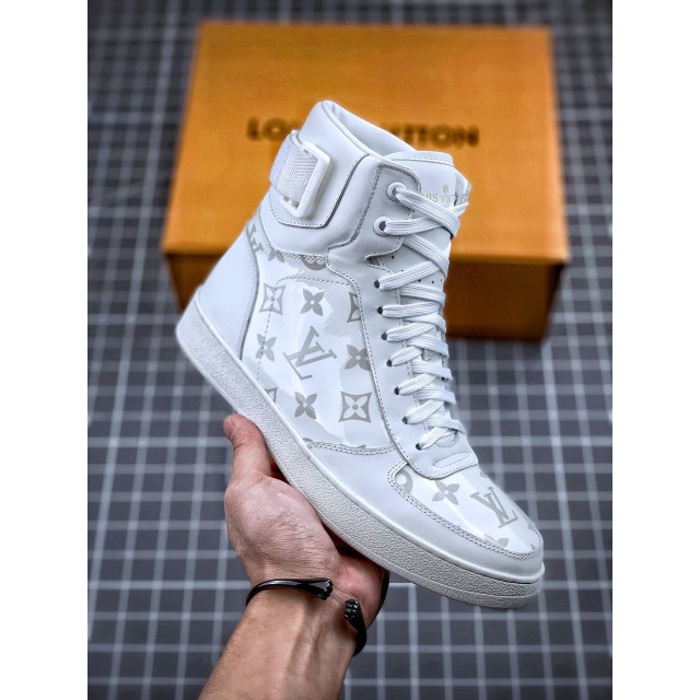 New Louis Vuitton Sneakers White