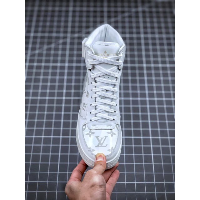 New Louis Vuitton Sneakers White