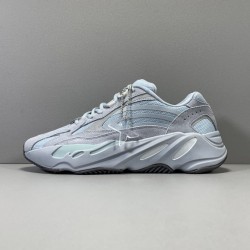 X BATCH Adidas Yeezy 700 V2 "Hospital Blue" FV8424