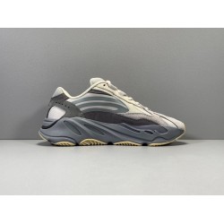 X BATCH Adidas Yeezy 700 V2 “TEPHRA” FU7914