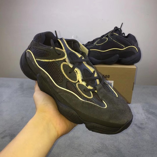 GET Batch Unisex Yeezy 500 "Utility Black" F36640