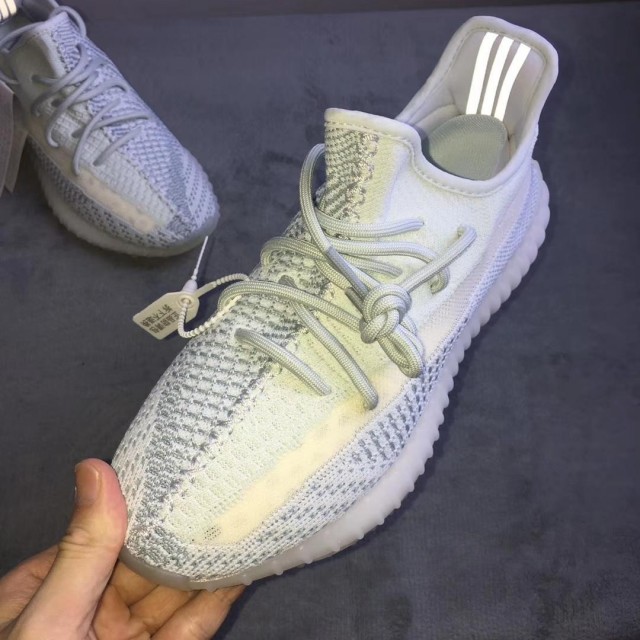 GET Batch Unisex Yeezy Boost 350 V2 "Cloud White" FW3043