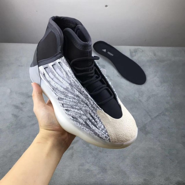 GET Batch Unisex Yeezy Boost Basketball "Quantum"