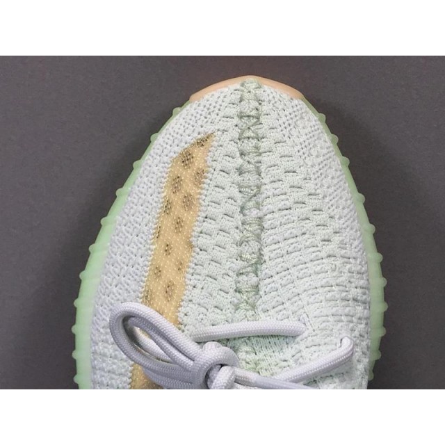 GOD Batch Unisex Adidas Yeezy Boost 350 V2 HYPERSPACE EG7491