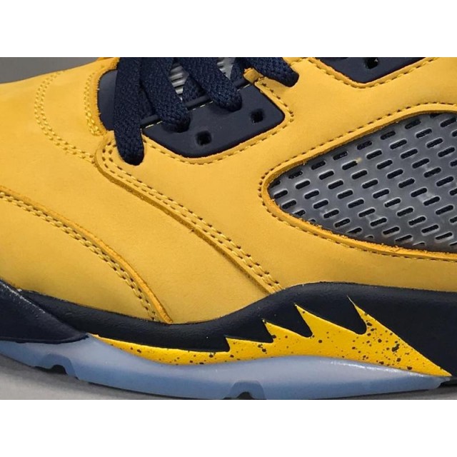 GOD Batch Men's Air Jordan 5 SP Michigan AJ5 CQ9541 704