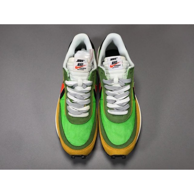 GOD Batch Unisex Sacai x Nike Waffle Daybreak BV0073 300