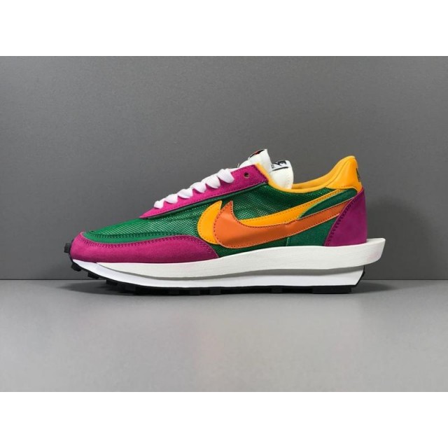 GOD Batch Unisex Sacai x Nike Waffle Daybreak BV0073 301