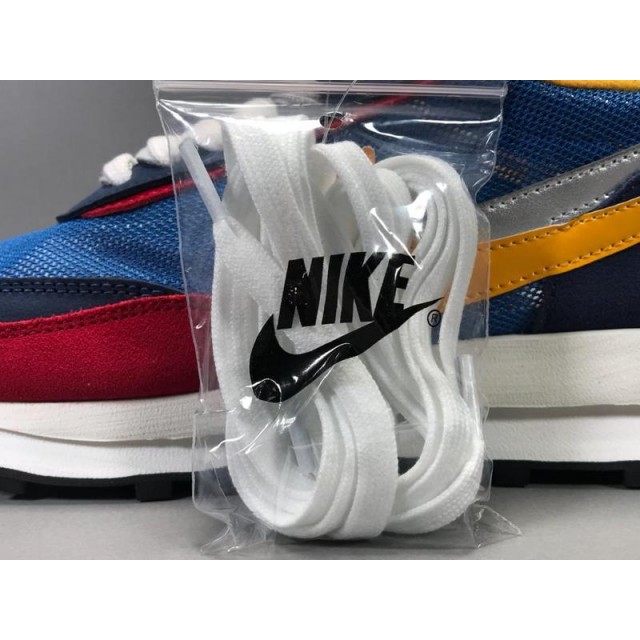 GOD Batch Unisex Sacai x Nike Waffle Daybreak BV0073 400